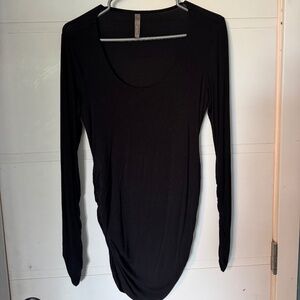Thyme maternity shirt (long ruched sleeves)